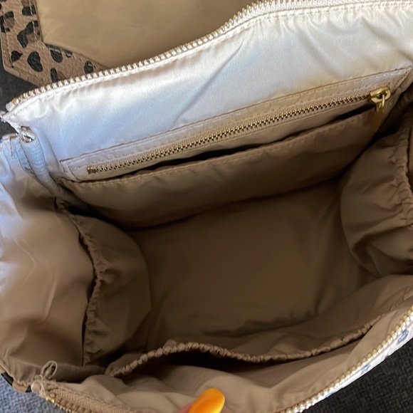 Freshly picked mini classic bag & zip pouch wallet. - Picture 5 of 9